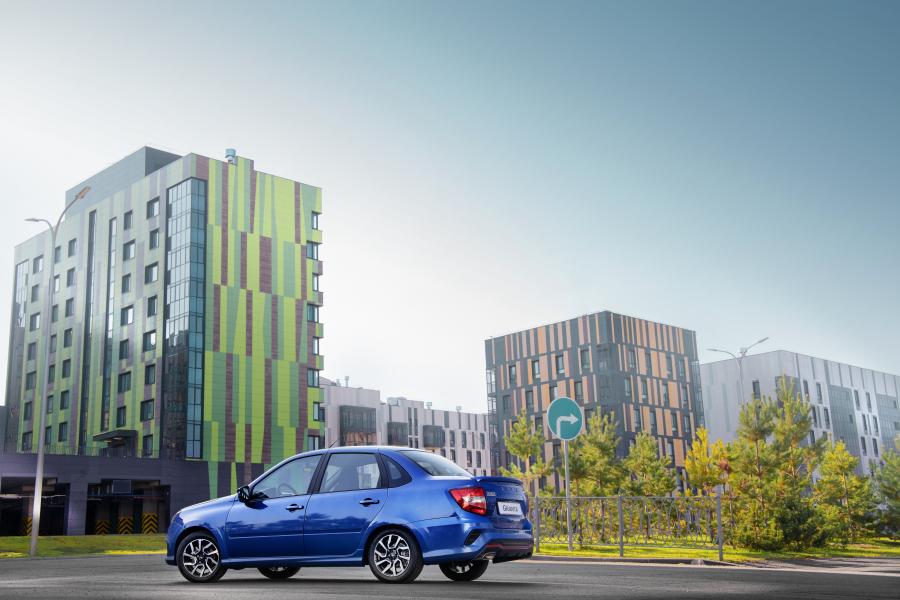  Lada Granta Drive Active 2019 года  (фото 16 из 40)